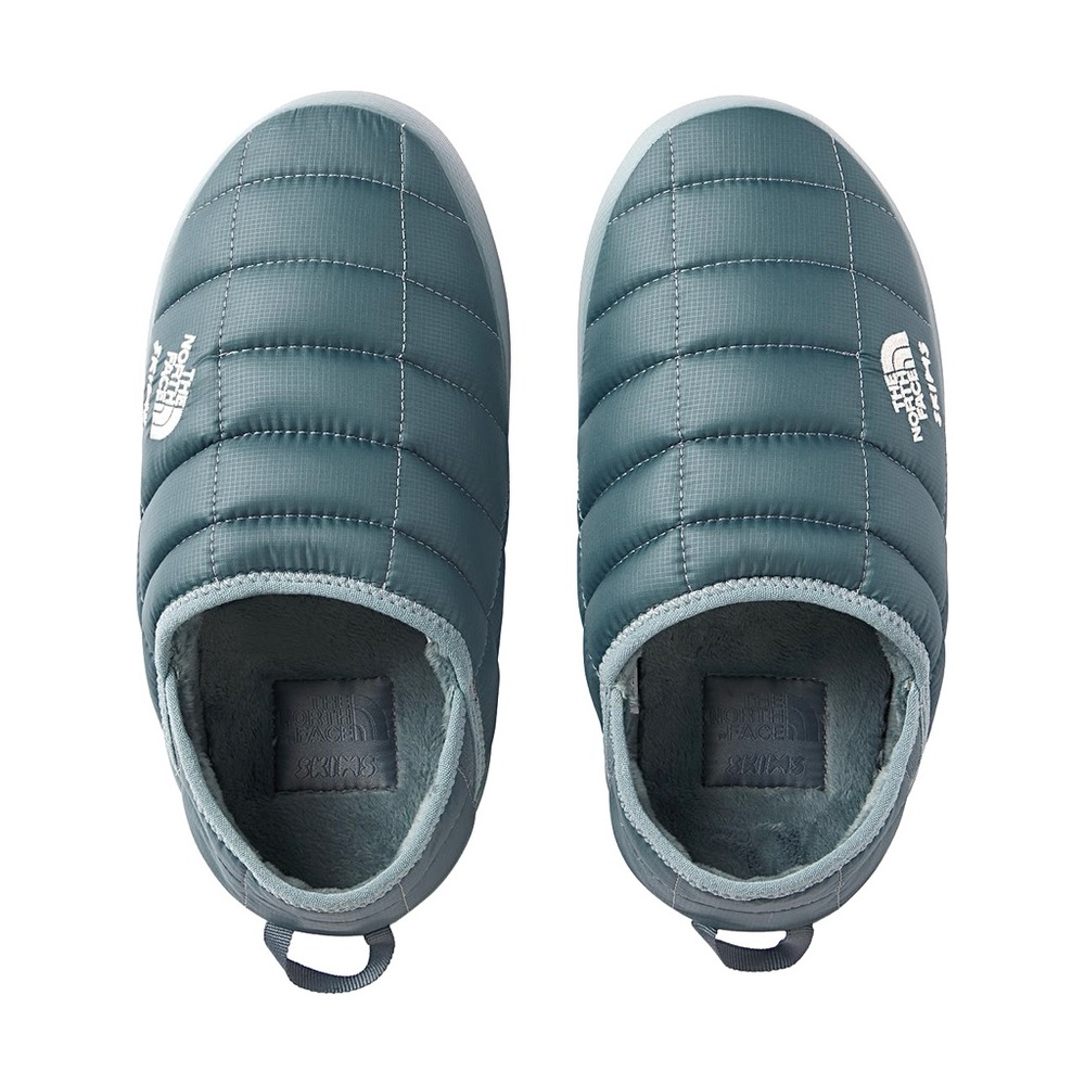 SKIMS & THE NORTH FACE - THERMOBALL TRACTION MULE V (Kyanite)